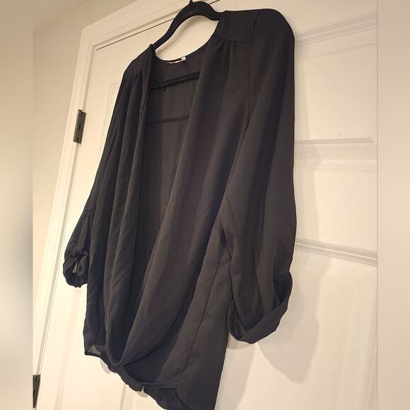 True Light black low cut sheer blouse L - Picture 2 of 3
